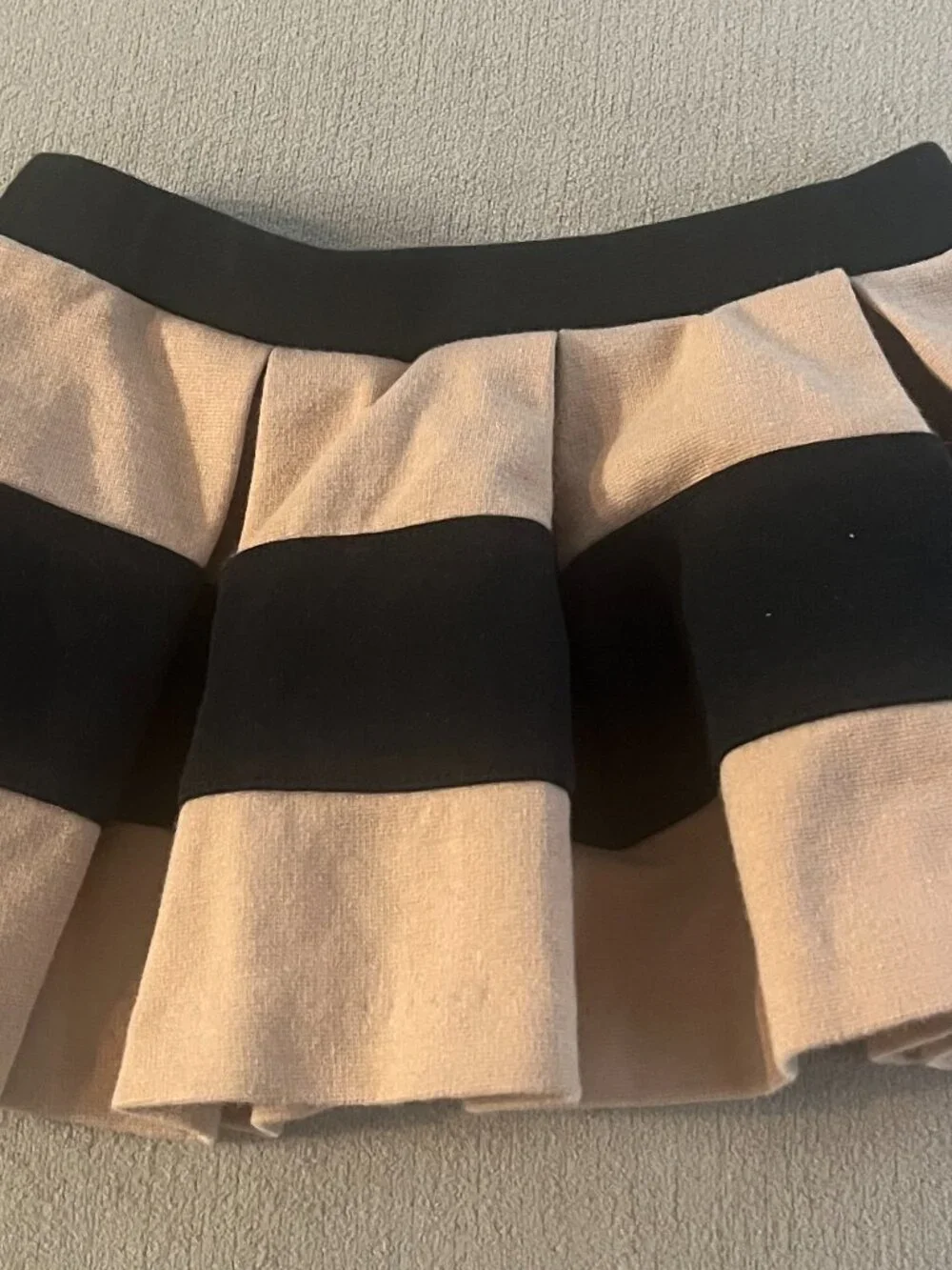 Janie and Jack Baby Girls Black & Beige Ruffle Skirt Size 12-18 Month